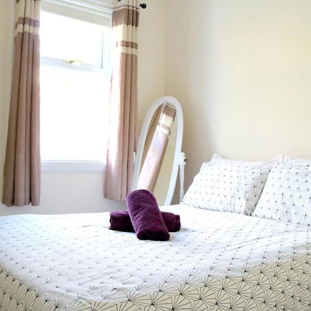 Three Bed Holiday Home In Инвернесс Экстерьер фото