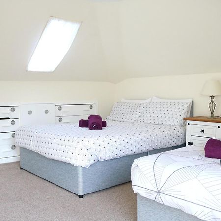 Three Bed Holiday Home In Инвернесс Экстерьер фото